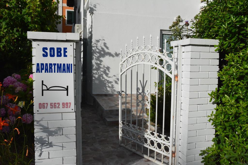 Apartments Kaludjerovic Χέρτσεγκ Νόβι Εξωτερικό φωτογραφία